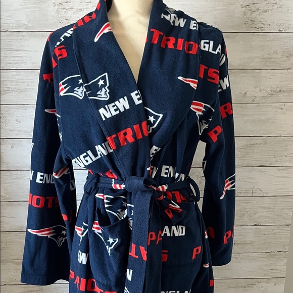 NFL, New England Patriots Robe - Picture 3 of 11